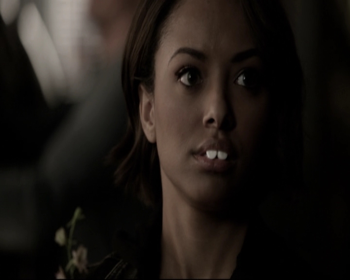 VampireDiariesWorld-dot-nl_S6SecondBite-GagReel0071.jpg