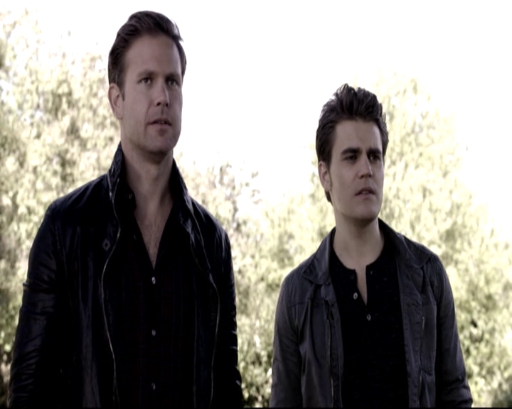 VampireDiariesWorld-dot-nl_S6SecondBite-GagReel0204.jpg