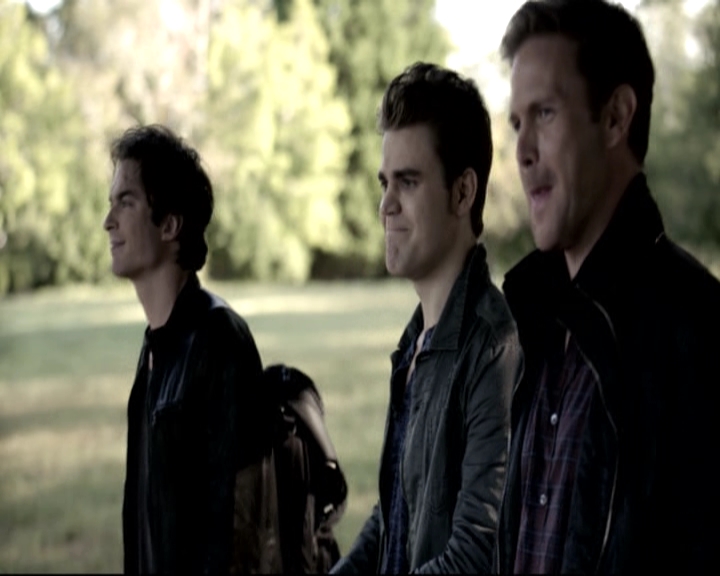 VampireDiariesWorld-dot-nl_S6SecondBite-GagReel0211.jpg