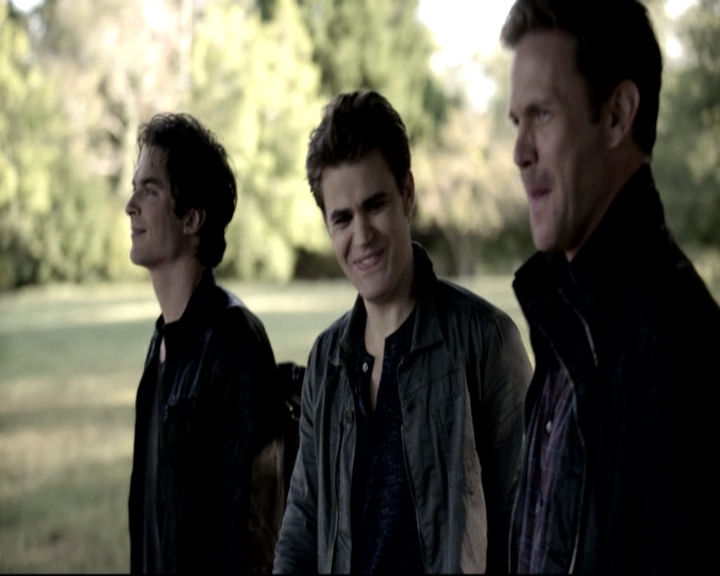 VampireDiariesWorld-dot-nl_S6SecondBite-GagReel0212.jpg