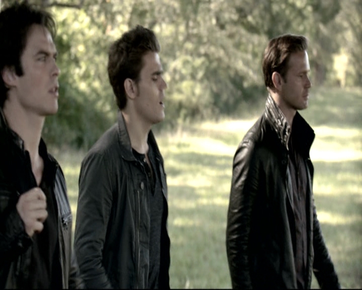 VampireDiariesWorld-dot-nl_S6SecondBite-GagReel0227.jpg