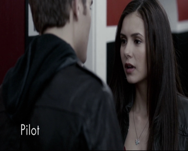 VampireDiariesWorld-dot-nl_S6TheVampireDiairesGoodBiteandGoodLuck0277.jpg