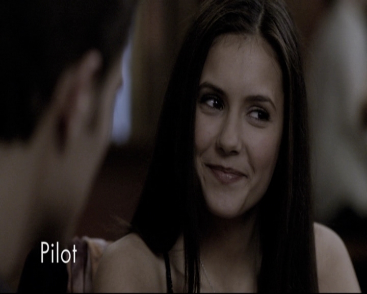 VampireDiariesWorld-dot-nl_S6TheVampireDiairesGoodBiteandGoodLuck0504.jpg