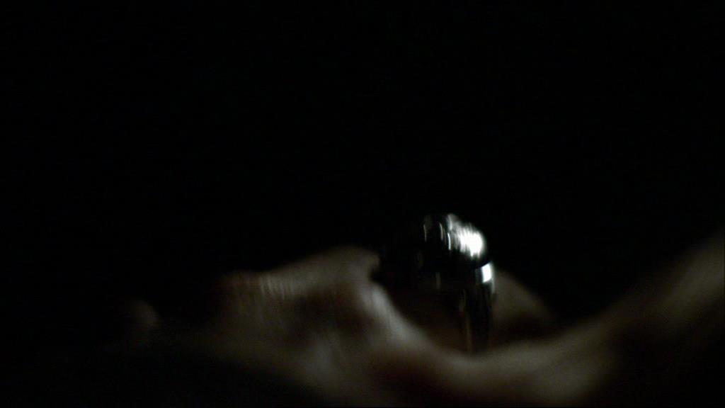 VampireDiariesWorld-dot-org_1x01Pilot_Captures00083.jpg