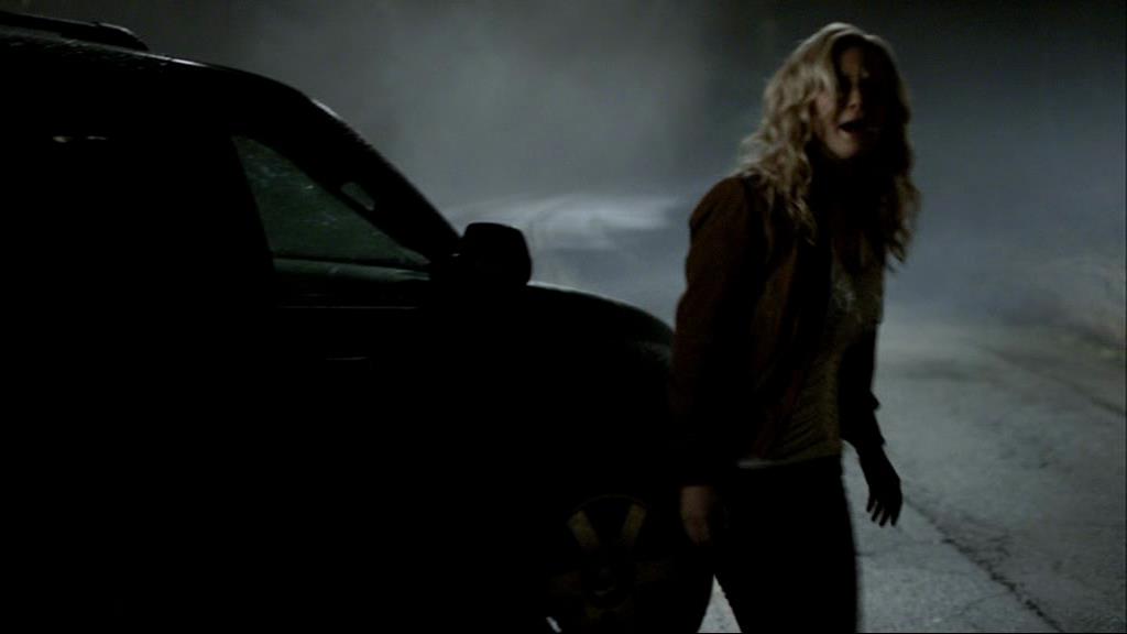 VampireDiariesWorld-dot-org_1x01Pilot_Captures00095.jpg