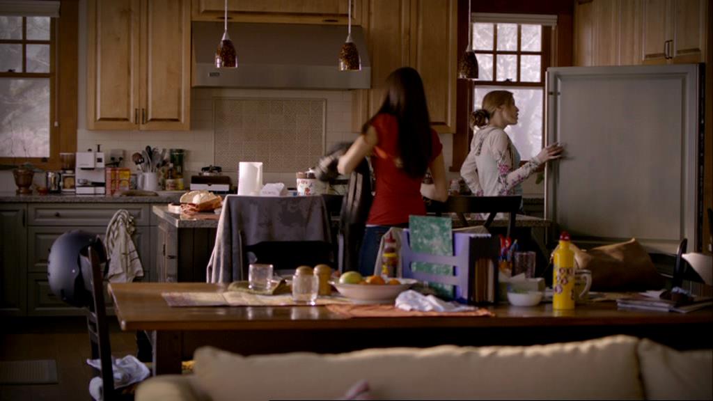 VampireDiariesWorld-dot-org_1x01Pilot_Captures00155.jpg