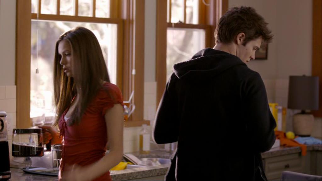 VampireDiariesWorld-dot-org_1x01Pilot_Captures00166.jpg