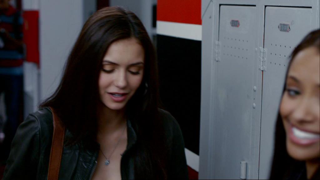 VampireDiariesWorld-dot-org_1x01Pilot_Captures00394.jpg