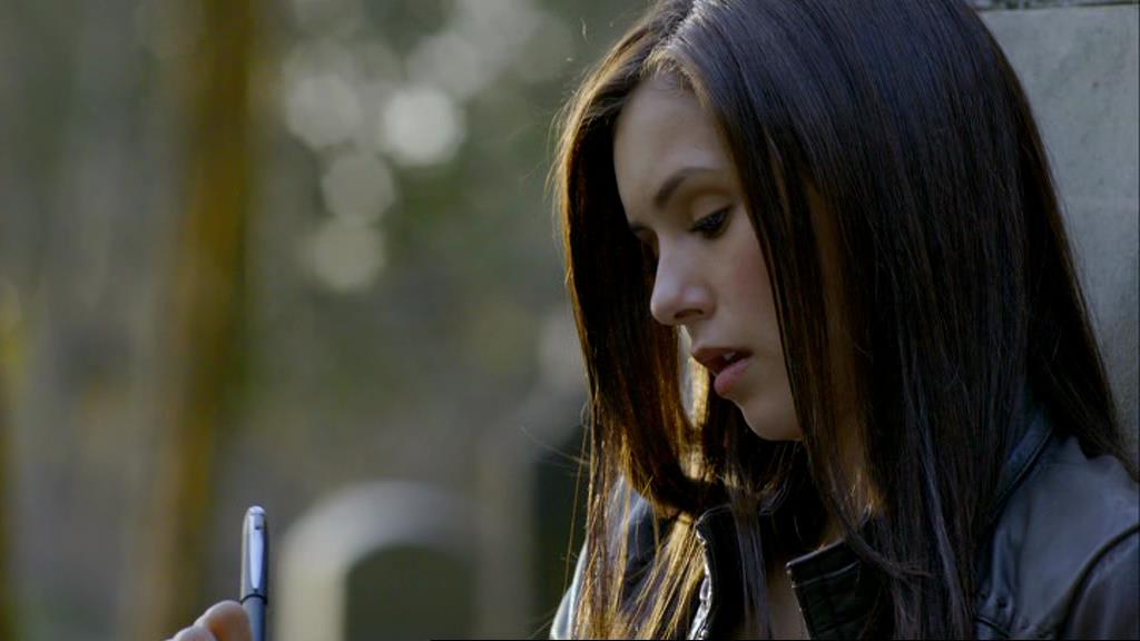 VampireDiariesWorld-dot-org_1x01Pilot_Captures00711.jpg