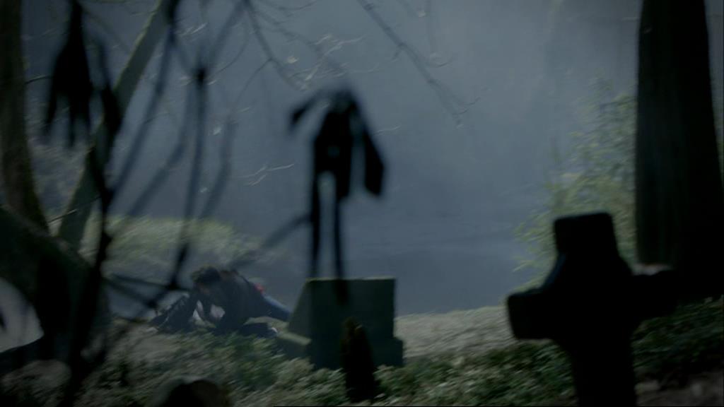 VampireDiariesWorld-dot-org_1x01Pilot_Captures00777.jpg