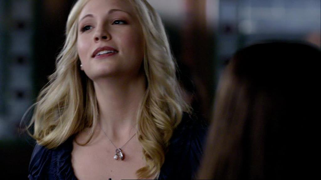 VampireDiariesWorld-dot-org_1x01Pilot_Captures01012.jpg