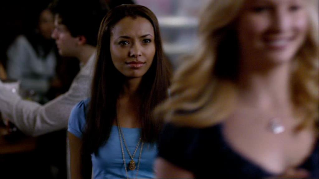 VampireDiariesWorld-dot-org_1x01Pilot_Captures01016.jpg