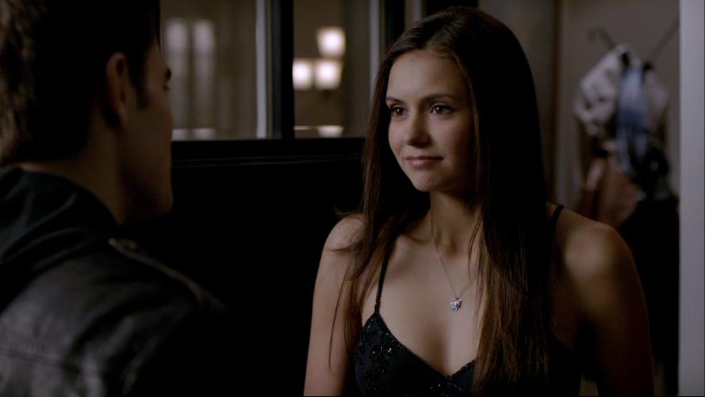 VampireDiariesWorld-dot-org_1x01Pilot_Captures01048.jpg