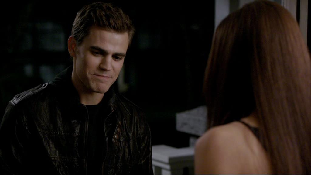 VampireDiariesWorld-dot-org_1x01Pilot_Captures01053.jpg