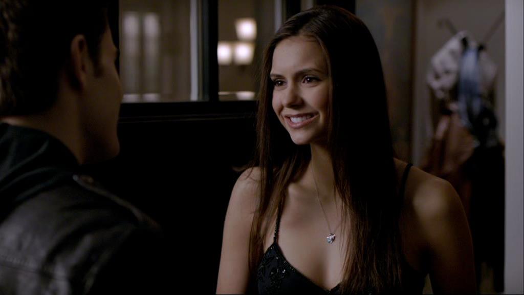 VampireDiariesWorld-dot-org_1x01Pilot_Captures01061.jpg