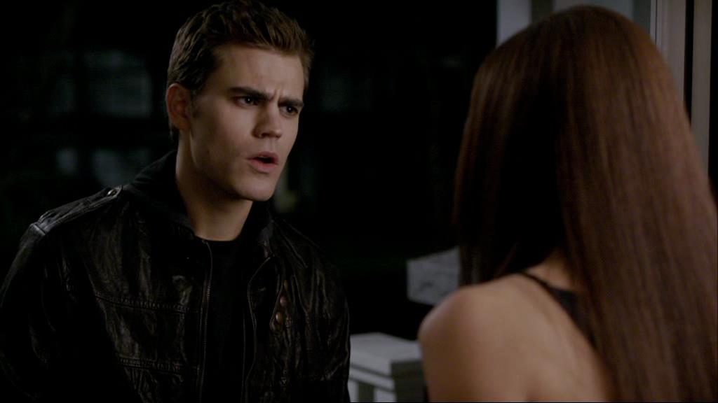 VampireDiariesWorld-dot-org_1x01Pilot_Captures01064.jpg