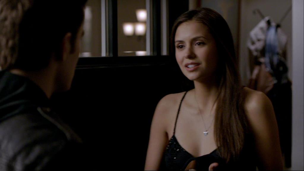 VampireDiariesWorld-dot-org_1x01Pilot_Captures01126.jpg