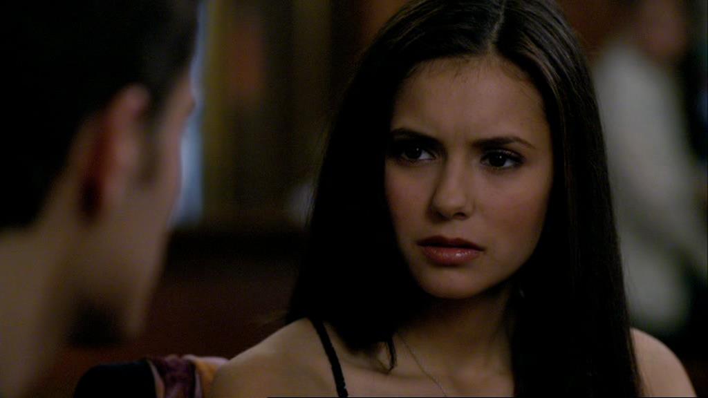 VampireDiariesWorld-dot-org_1x01Pilot_Captures01200.jpg