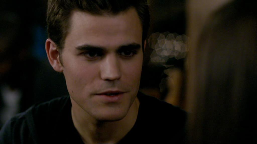 VampireDiariesWorld-dot-org_1x01Pilot_Captures01201.jpg