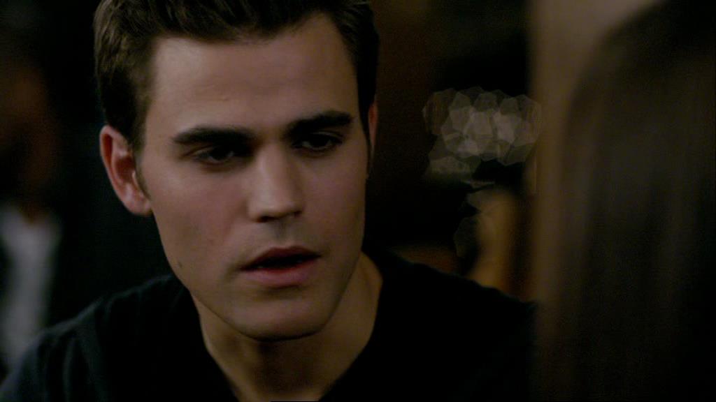 VampireDiariesWorld-dot-org_1x01Pilot_Captures01204.jpg