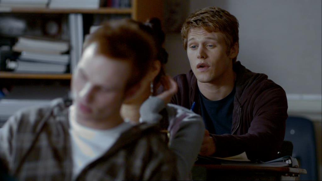 VampireDiariesWorld-dot-org_1x01Pilot_Captures01335.jpg