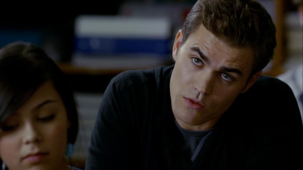 VampireDiariesWorld-dot-org_1x01Pilot_Captures01384.jpg