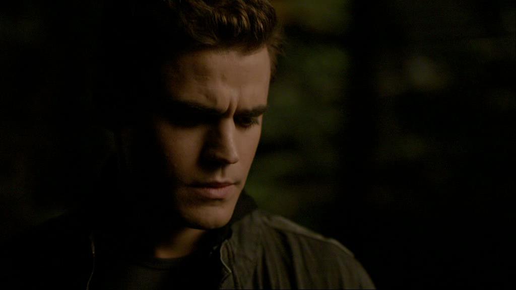 VampireDiariesWorld-dot-org_1x01Pilot_Captures01420.jpg