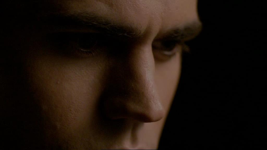 VampireDiariesWorld-dot-org_1x01Pilot_Captures01426.jpg