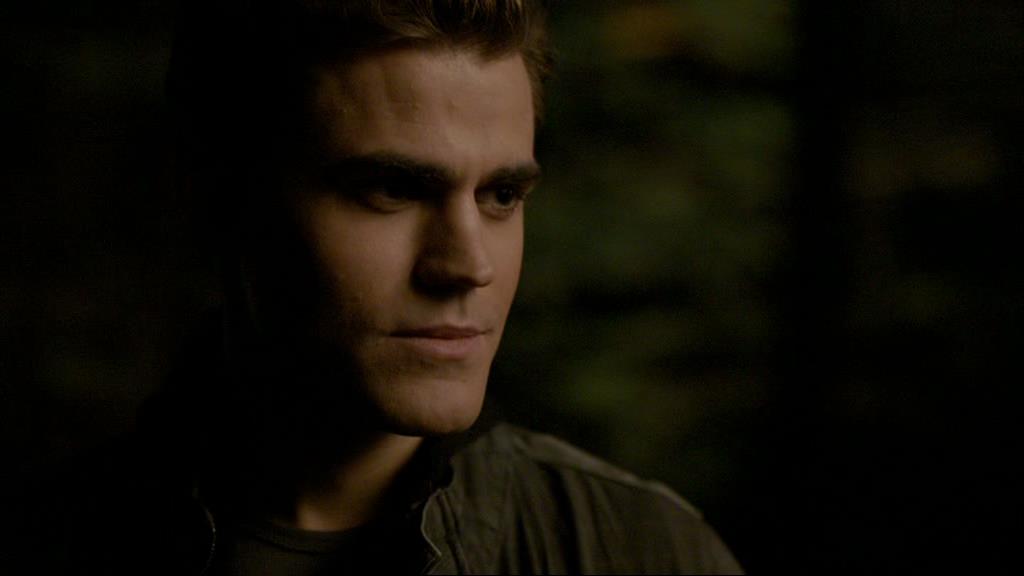 VampireDiariesWorld-dot-org_1x01Pilot_Captures01437.jpg