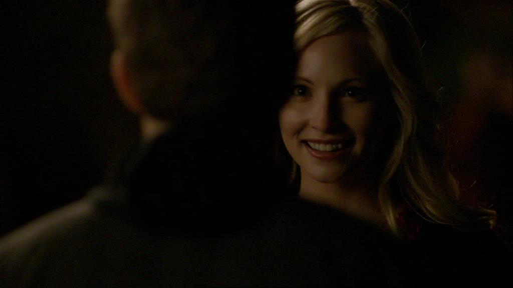 VampireDiariesWorld-dot-org_1x01Pilot_Captures01442.jpg