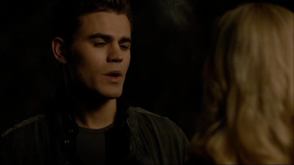 VampireDiariesWorld-dot-org_1x01Pilot_Captures01447.jpg