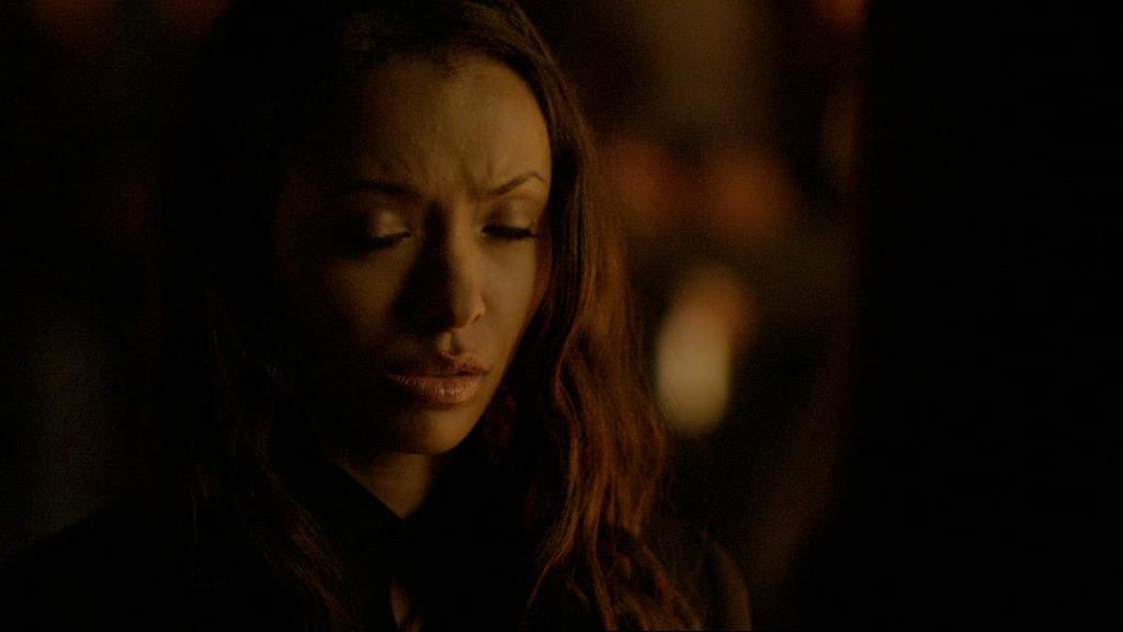 VampireDiariesWorld-dot-org_1x01Pilot_Captures01487.jpg