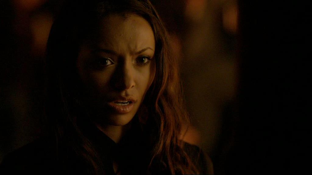 VampireDiariesWorld-dot-org_1x01Pilot_Captures01489.jpg