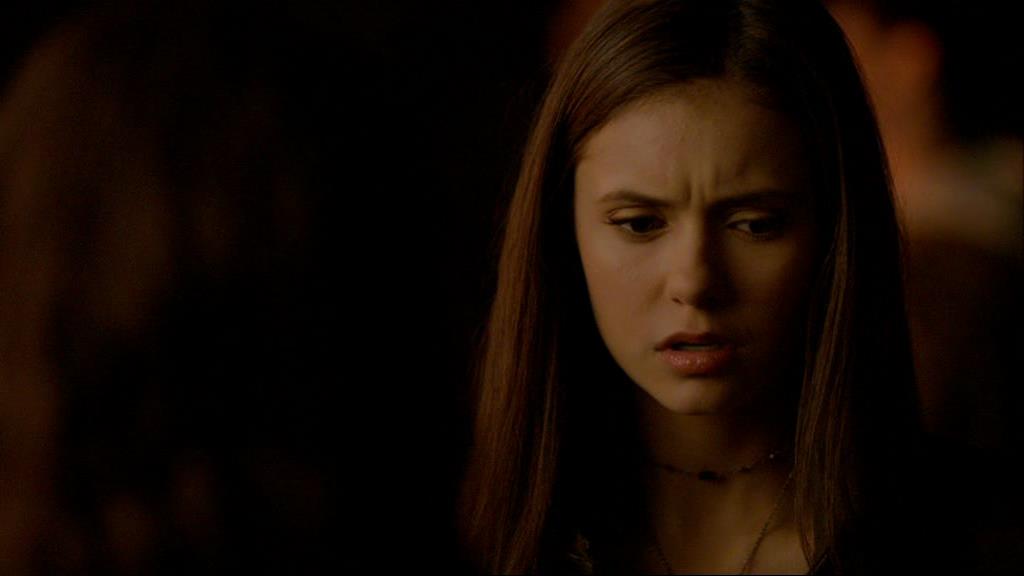 VampireDiariesWorld-dot-org_1x01Pilot_Captures01492.jpg