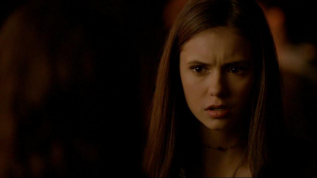 VampireDiariesWorld-dot-org_1x01Pilot_Captures01497.jpg