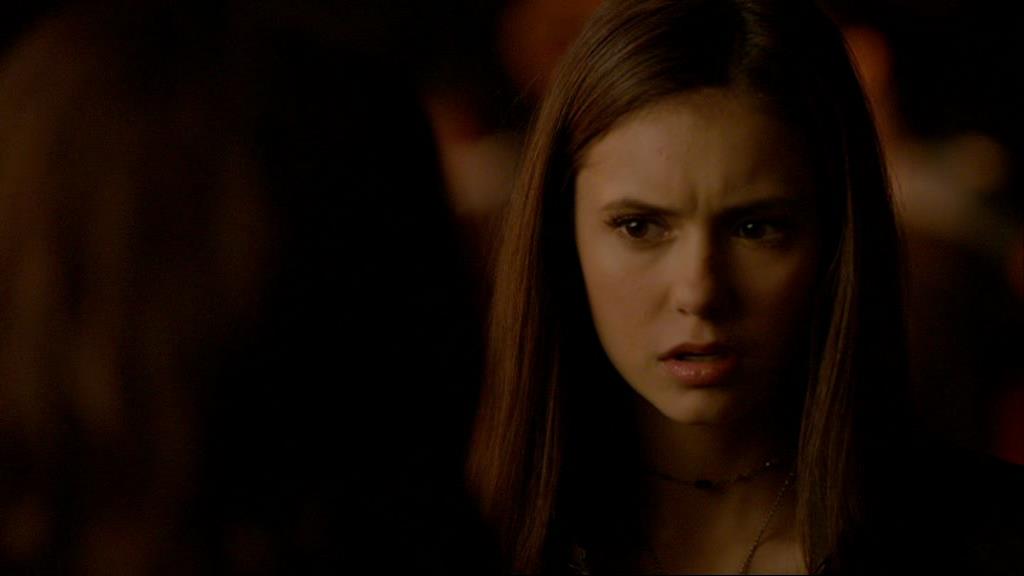 VampireDiariesWorld-dot-org_1x01Pilot_Captures01498.jpg