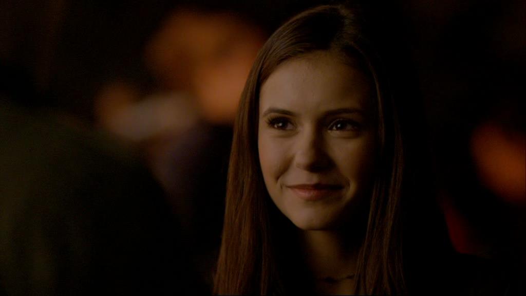 VampireDiariesWorld-dot-org_1x01Pilot_Captures01544.jpg