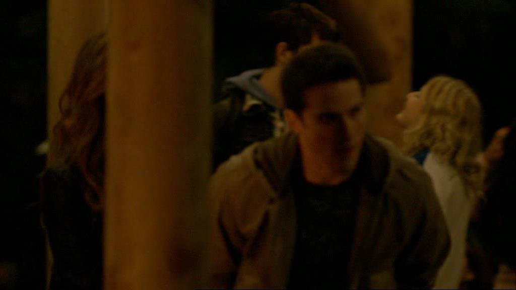 VampireDiariesWorld-dot-org_1x01Pilot_Captures01553.jpg