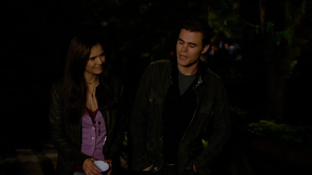 VampireDiariesWorld-dot-org_1x01Pilot_Captures01576.jpg