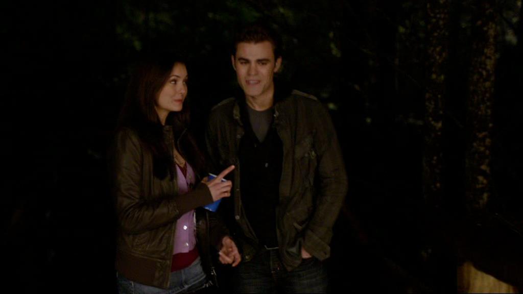 VampireDiariesWorld-dot-org_1x01Pilot_Captures01590.jpg