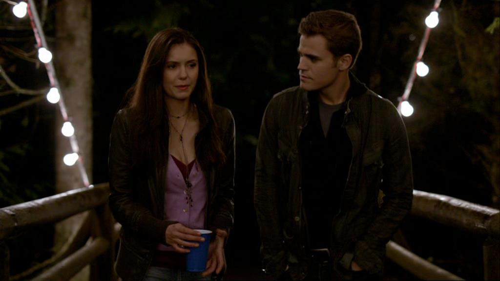 VampireDiariesWorld-dot-org_1x01Pilot_Captures01606.jpg