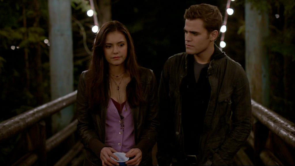 VampireDiariesWorld-dot-org_1x01Pilot_Captures01616.jpg