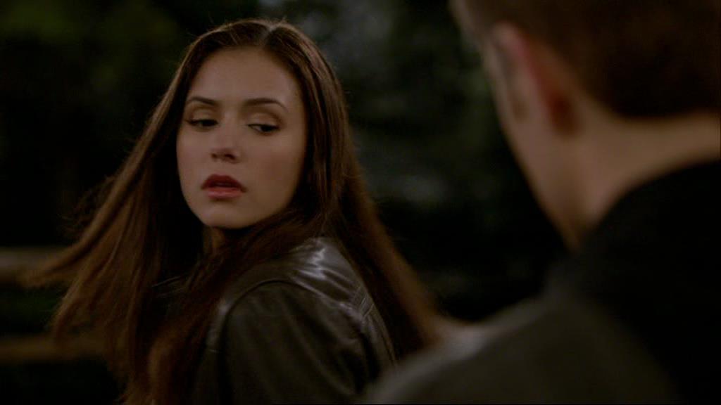 VampireDiariesWorld-dot-org_1x01Pilot_Captures01619.jpg