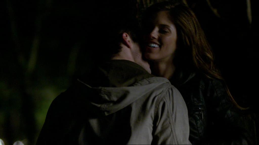 VampireDiariesWorld-dot-org_1x01Pilot_Captures01641.jpg