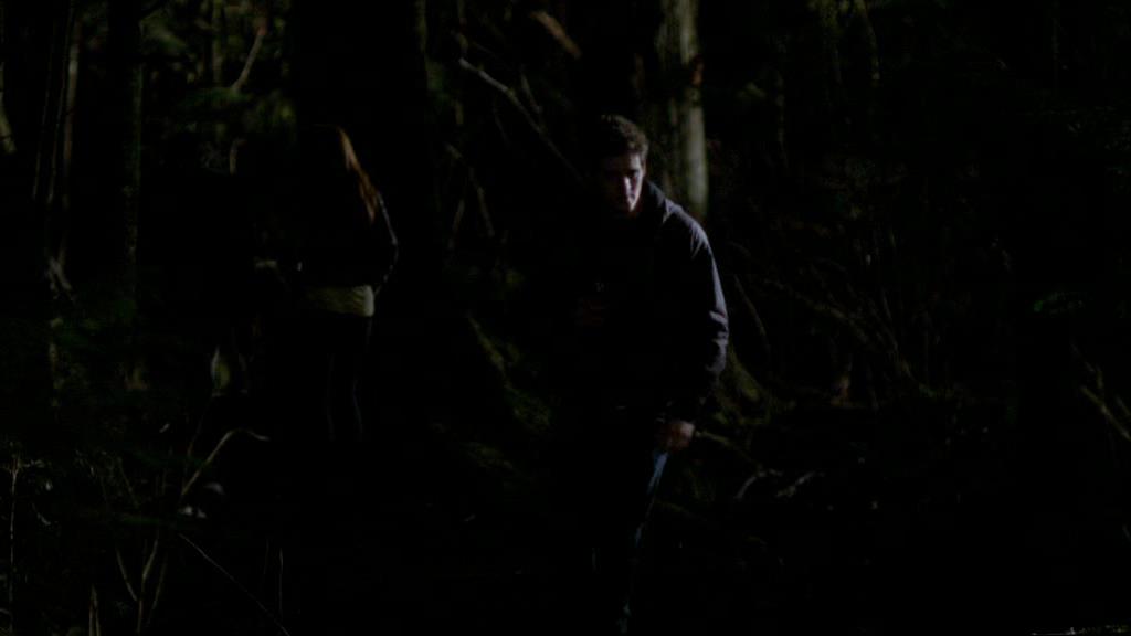 VampireDiariesWorld-dot-org_1x01Pilot_Captures01643.jpg