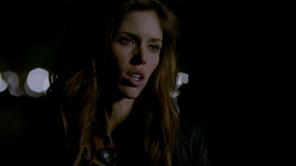 VampireDiariesWorld-dot-org_1x01Pilot_Captures01677.jpg