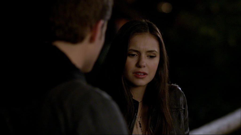 VampireDiariesWorld-dot-org_1x01Pilot_Captures01719.jpg