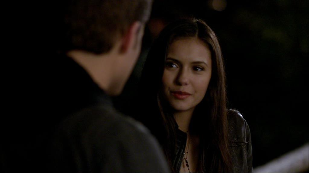 VampireDiariesWorld-dot-org_1x01Pilot_Captures01725.jpg