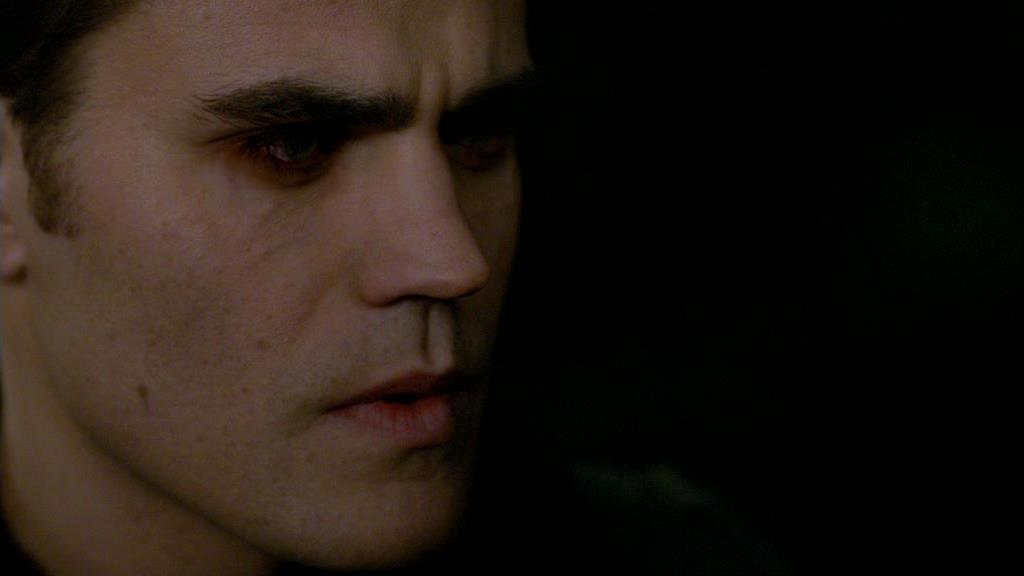 VampireDiariesWorld-dot-org_1x01Pilot_Captures01737.jpg