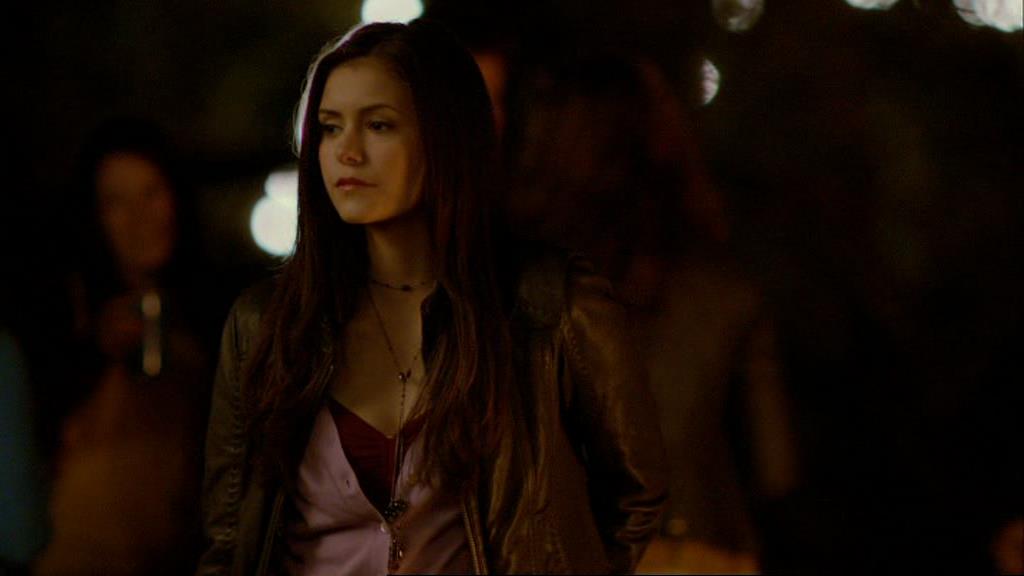 VampireDiariesWorld-dot-org_1x01Pilot_Captures01793.jpg